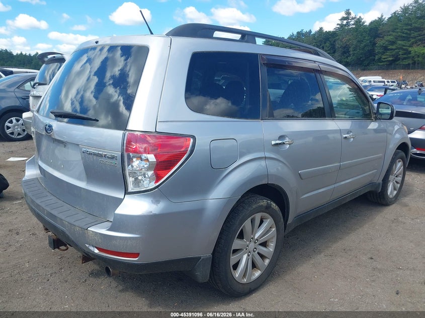 2012 Subaru Forester VIN JF2SHADC6CH419537 IAAI salvage auction — NORMAL WEAR, Clear (Massachusetts), sold $550 on 2026-07-24 (photo 4)