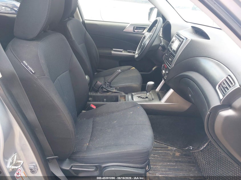 2012 Subaru Forester VIN JF2SHADC6CH419537 IAAI salvage auction — NORMAL WEAR, Clear (Massachusetts), sold $550 on 2026-07-24 (photo 5)