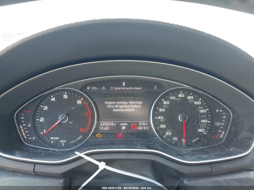 2018 Audi A4 VIN WAUDNAF41JN001520 IAAI salvage auction — RIGHT SIDE, Clear (New Jersey), sold $2,700 on 2026-07-20 (photo 7)