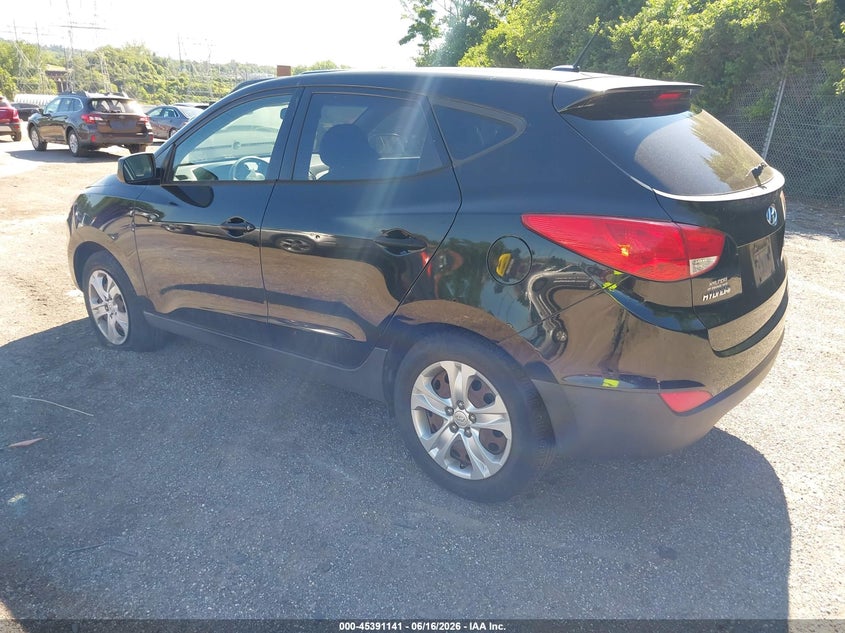 2012 Hyundai Tucson VIN KM8JT3AB5CU318136 IAAI salvage auction — NORMAL WEAR, Clear (Florida), sold $1,250 on 2026-07-10 (photo 3)