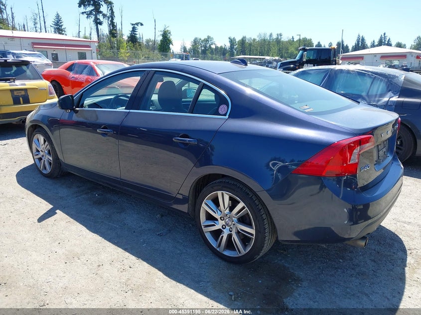 2013 Volvo S60 VIN YV1612FH4D2185125 IAAI salvage auction — NORMAL WEAR, Clear (Washington), sold $550 on 2026-07-08 (photo 3)