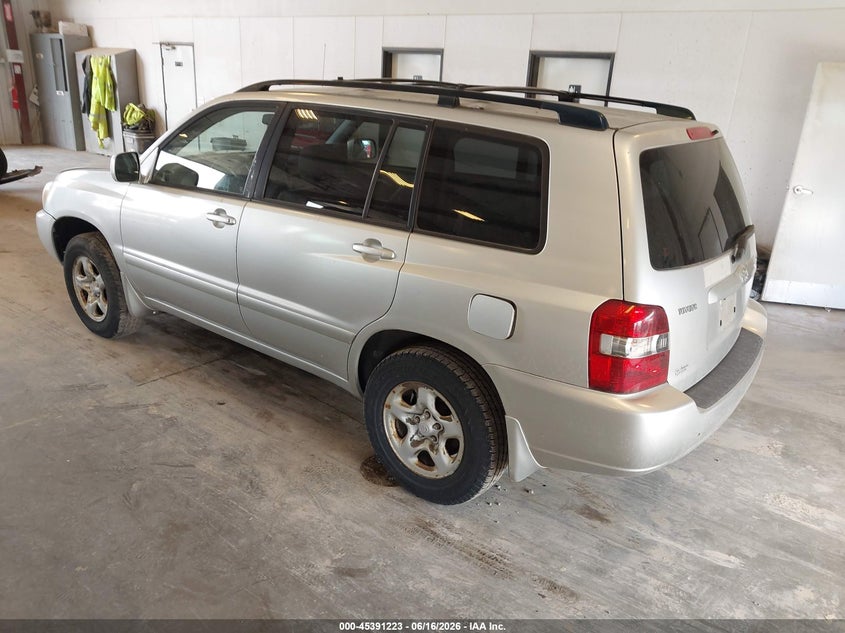 2006 Toyota Highlander VIN JTEGD21A360134737 IAAI salvage auction — NORMAL WEAR, Clear (Michigan), sold $575 on 2026-07-21 (photo 3)