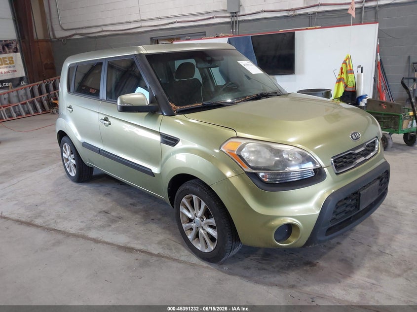 2012 Kia Soul VIN KNDJT2A62C7361686 IAAI salvage auction — NORMAL WEAR, Clear (Connecticut), sold $475 on 2026-07-29 (photo 1)