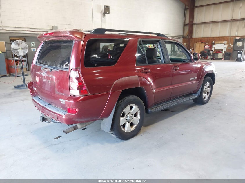 2005 Toyota 4runner VIN JTEBT17R958026434 IAAI salvage auction — NORMAL WEAR, Clear (Connecticut), sold $1,400 on 2026-07-15 (photo 4)