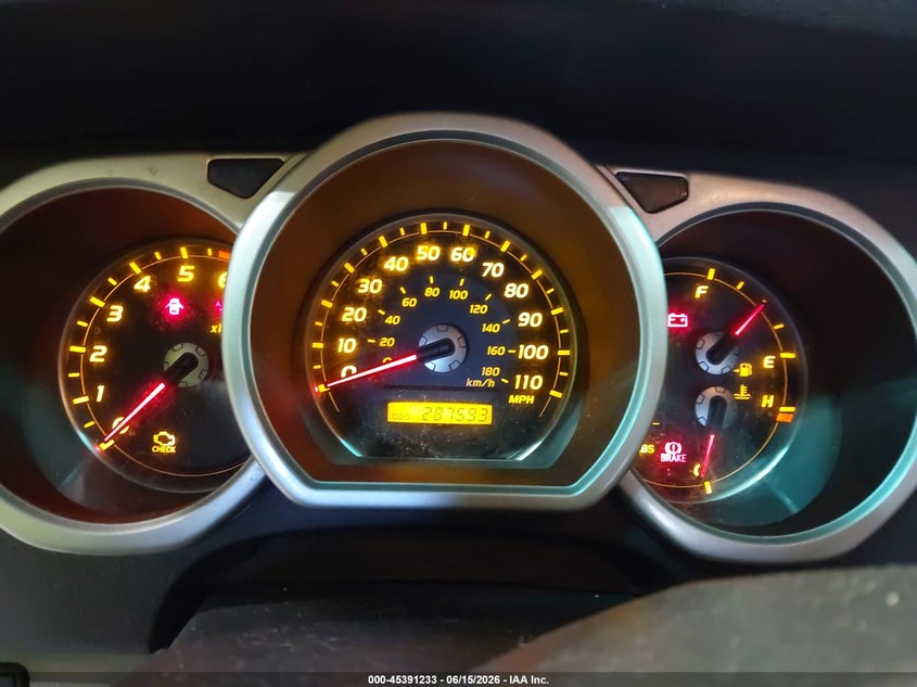 2005 Toyota 4runner VIN JTEBT17R958026434 IAAI salvage auction — NORMAL WEAR, Clear (Connecticut), sold $1,400 on 2026-07-15 (photo 7)