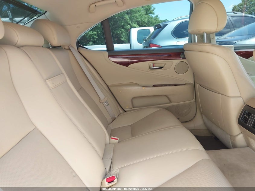 2008 Lexus Ls 460 VIN JTHBL46F985055210 IAAI salvage auction — NORMAL WEAR, Repossession Paperwork (South Carolina), sold $925 on 2026-07-21 (photo 8)