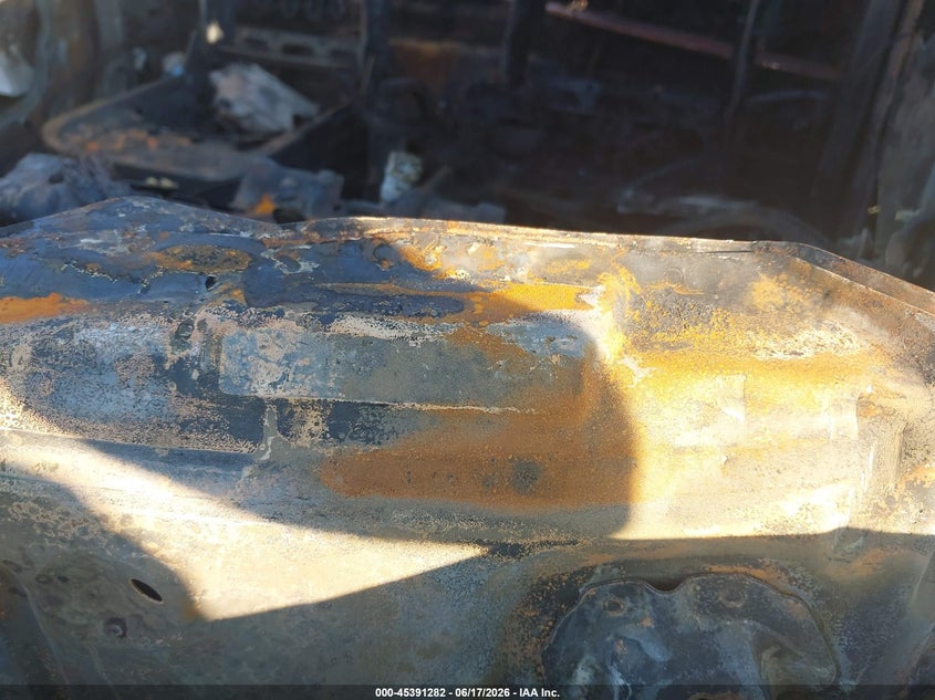 2013 Kia Soul VIN KNDJT2A52D7515208 IAAI salvage auction — BURN, Non-Repairable (Texas), sold $25 on 2026-07-30 (photo 9)