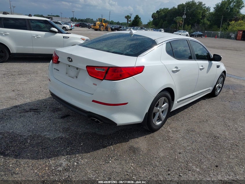 2014 Kia Optima VIN 5XXGM4A75EG333676 IAAI salvage auction — NORMAL WEAR, Clear (Florida), sold $1,050 on 2026-07-29 (photo 4)