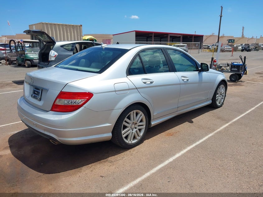 2008 Mercedes-benz C class VIN WDDGF54X08F059503 IAAI salvage auction — NORMAL WEAR, Clear (Hawaii), sold $300 on 2026-08-11 (photo 4)