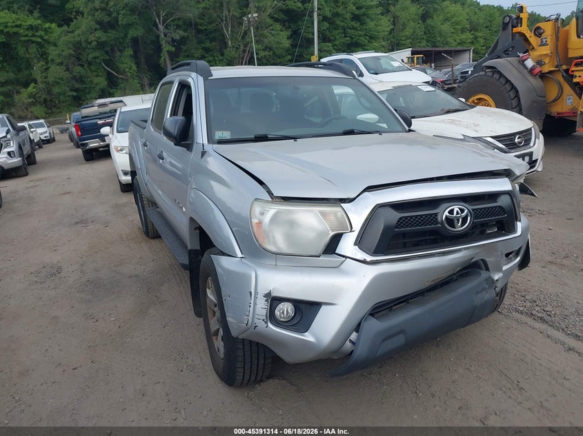 2012 Toyota Tacoma VIN 5TFLU4EN5CX029180 IAAI salvage auction — FRONT END, Clear (Massachusetts), sold $6,050 on 2026-07-14 (photo 1)
