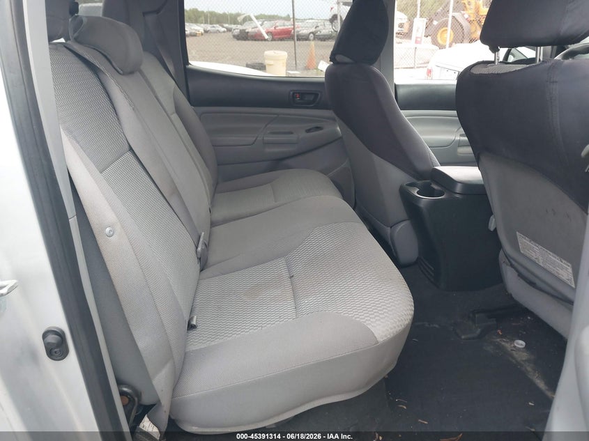 2012 Toyota Tacoma VIN 5TFLU4EN5CX029180 IAAI salvage auction — FRONT END, Clear (Massachusetts), sold $6,050 on 2026-07-14 (photo 8)
