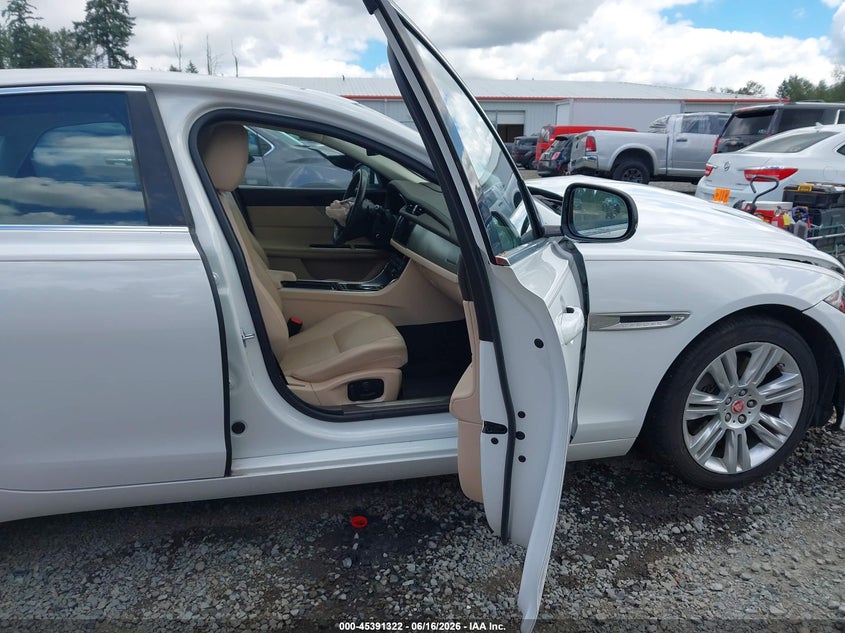 2016 Jaguar Xf VIN SAJBK4BV3GCY22028 IAAI salvage auction — FRONT END, Bill Of Sale (Washington), sold $2,950 on 2026-07-22 (photo 5)