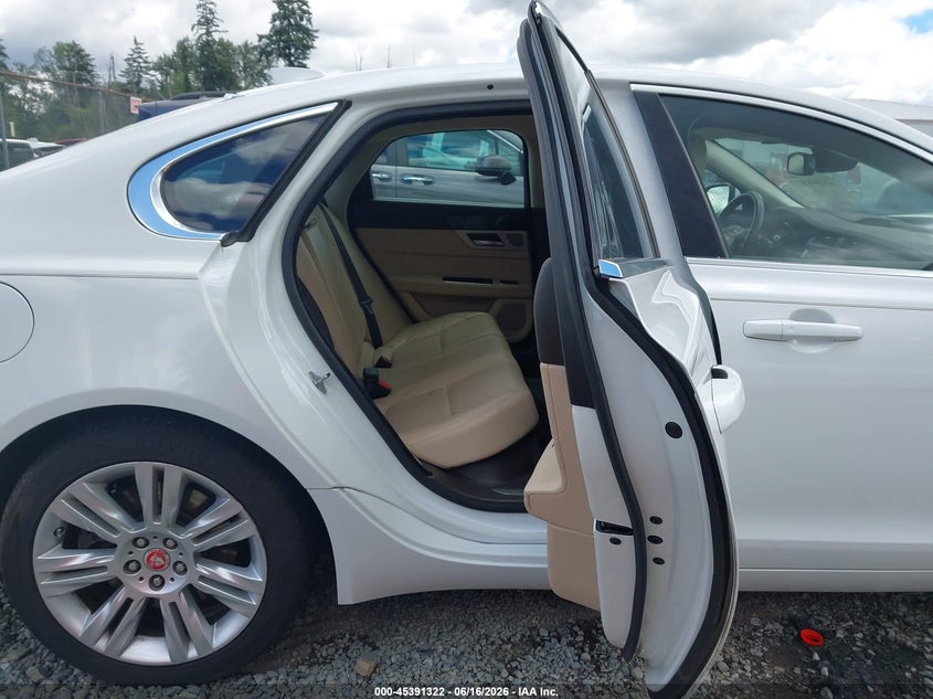 2016 Jaguar Xf VIN SAJBK4BV3GCY22028 IAAI salvage auction — FRONT END, Bill Of Sale (Washington), sold $2,950 on 2026-07-22 (photo 8)