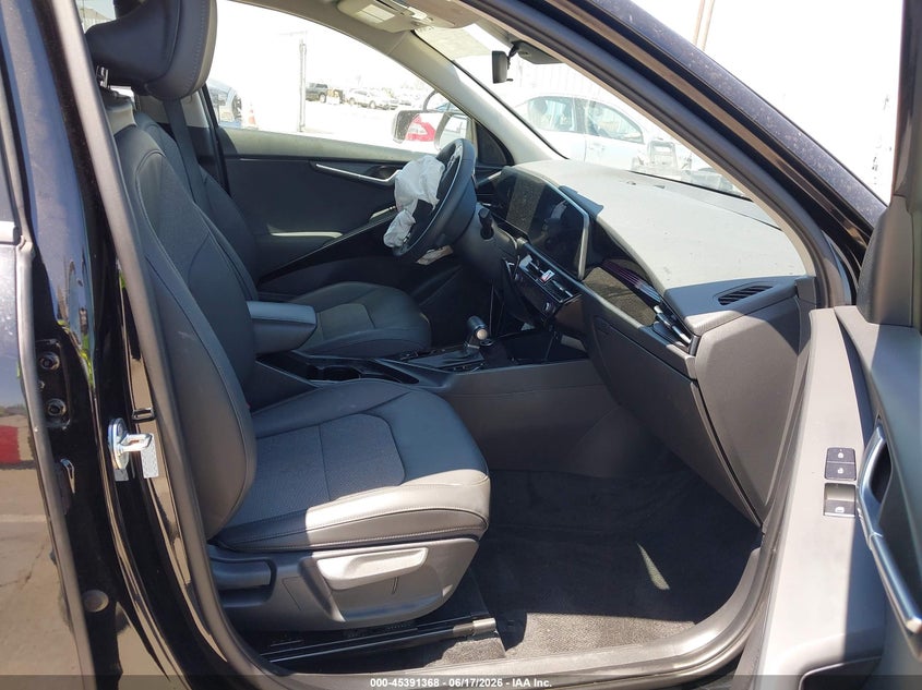 2023 Kia Niro VIN KNDCR3LE2P5050603 IAAI salvage auction — RIGHT FRONT, Salvage (California), sold $8,200 on 2026-07-08 (photo 5)