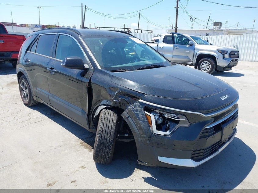 2023 Kia Niro VIN KNDCR3LE2P5050603 IAAI salvage auction — RIGHT FRONT, Salvage (California), sold $8,200 on 2026-07-08 (photo 6)