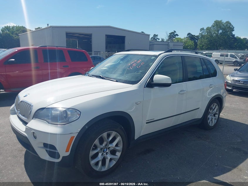 2013 BMW X5 VIN 5UXZV4C55D0B17393 IAAI salvage auction — NORMAL WEAR, Repossession Paperwork (Georgia), sold $1,000 on 2026-07-29 (photo 2)