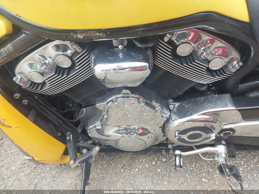 2007 Harley-davidson Vrscd VIN 1HD1HDZ187K808187 IAAI salvage auction — FRONT END, Clear (Michigan), sold $3,050 on 2026-07-08 (photo 9)