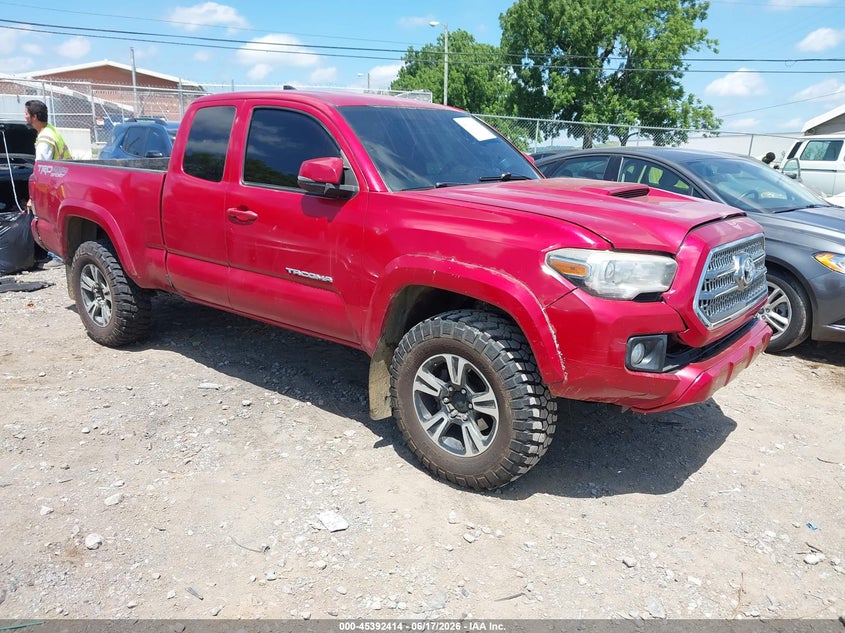 2017 Toyota Tacoma VIN 5TFSZ5AN2HX050374 IAAI salvage auction — LEFT SIDE, Clear (Tennessee), sold $5,500 on 2026-07-23 (photo 1)