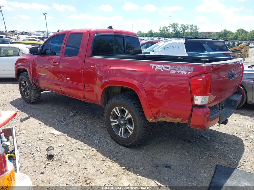 2017 Toyota Tacoma VIN 5TFSZ5AN2HX050374 IAAI salvage auction — LEFT SIDE, Clear (Tennessee), sold $5,500 on 2026-07-23 (photo 3)