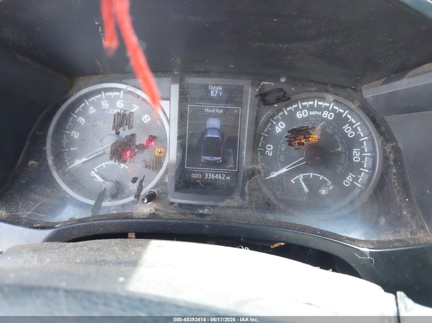 2017 Toyota Tacoma VIN 5TFSZ5AN2HX050374 IAAI salvage auction — LEFT SIDE, Clear (Tennessee), sold $5,500 on 2026-07-23 (photo 7)