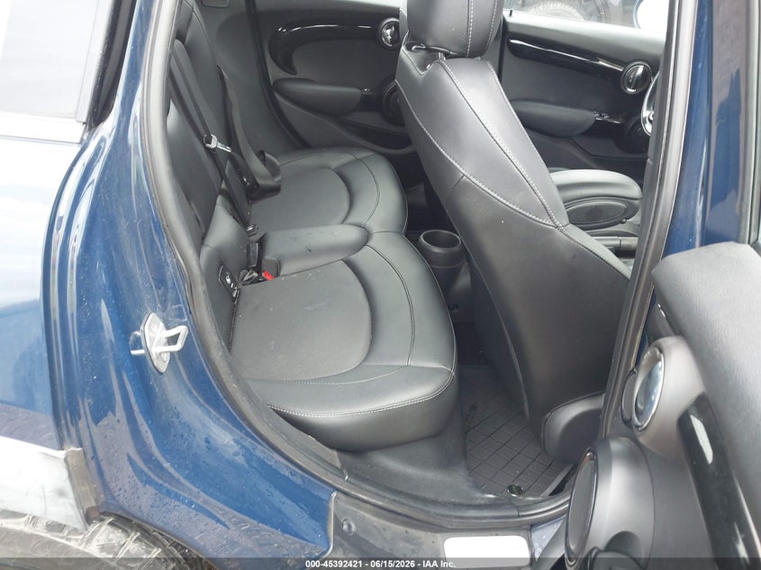 2017 Mini VIN WMWXU3C36H2F48384 IAAI salvage auction — NORMAL WEAR, Original (Texas), sold $2,150 on 2026-07-27 (photo 8)