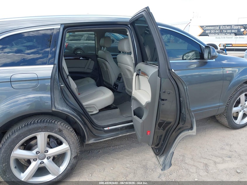 2013 Audi Q7 VIN WA1DGAFEXDD006158 IAAI salvage auction — FRONT END, Salvage (Montana), sold $2,850 on 2026-07-22 (photo 8)