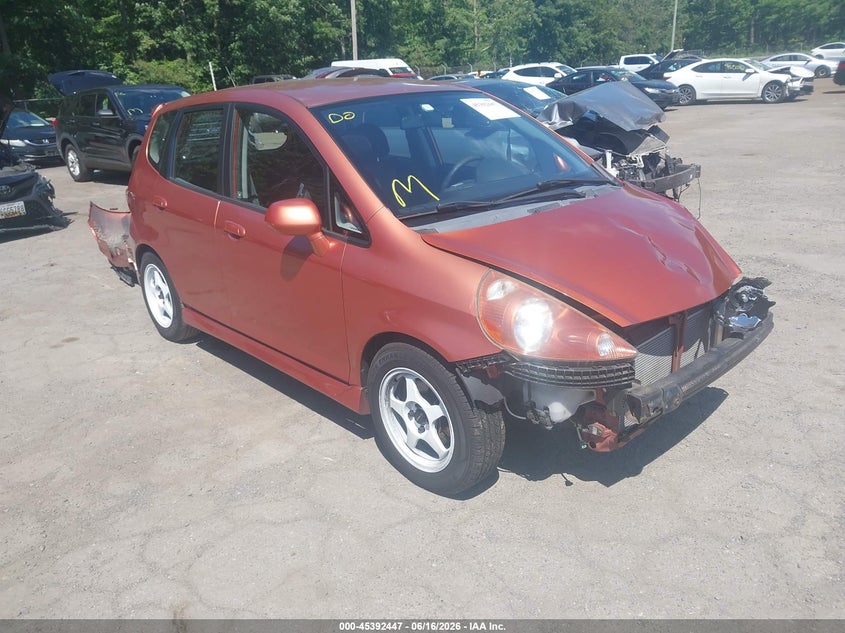 2007 Honda Fit VIN JHMGD38697S067075 IAAI salvage auction — FRONT END, Salvage - Greater Than 75% (Maryland), sold $475 on 2026-07-29 (photo 1)