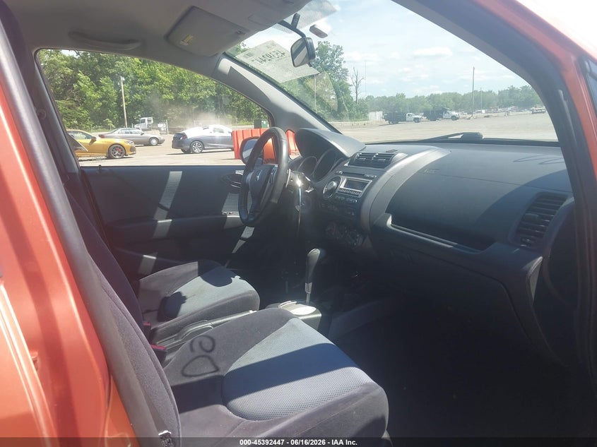2007 Honda Fit VIN JHMGD38697S067075 IAAI salvage auction — FRONT END, Salvage - Greater Than 75% (Maryland), sold $475 on 2026-07-29 (photo 5)