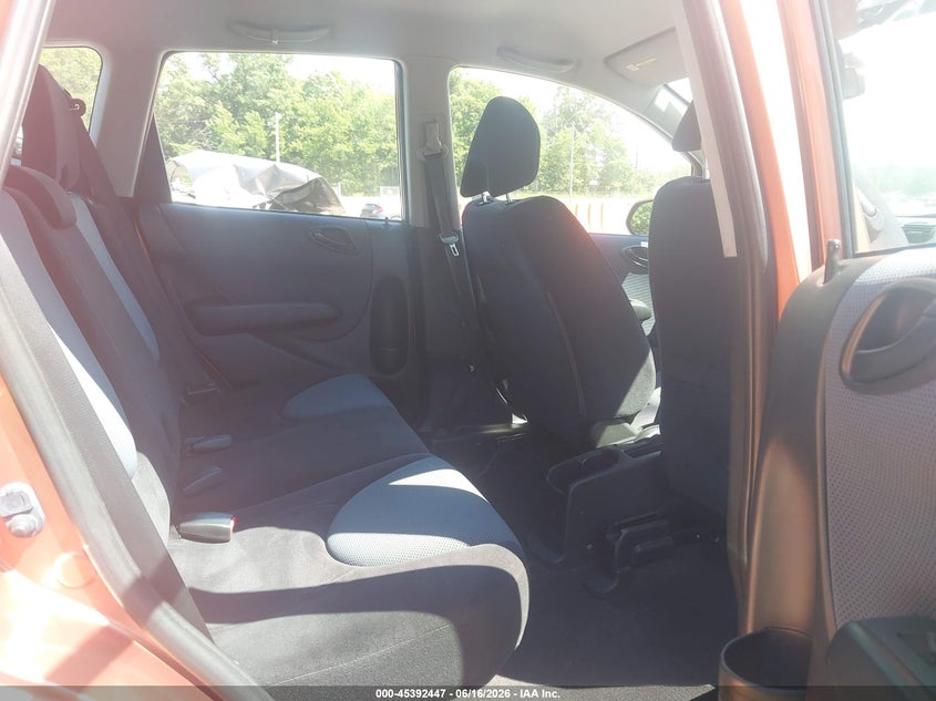 2007 Honda Fit VIN JHMGD38697S067075 IAAI salvage auction — FRONT END, Salvage - Greater Than 75% (Maryland), sold $475 on 2026-07-29 (photo 8)