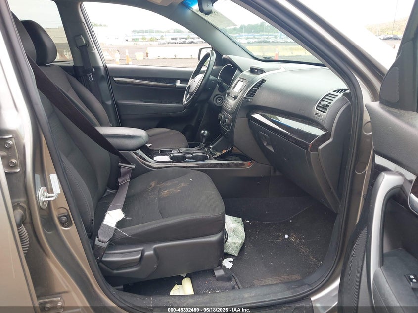 2014 Kia Sorento VIN 5XYKT4A6XEG431909 IAAI salvage auction — LEFT FRONT, Salvage (Florida), sold $1,025 on 2026-07-07 (photo 5)