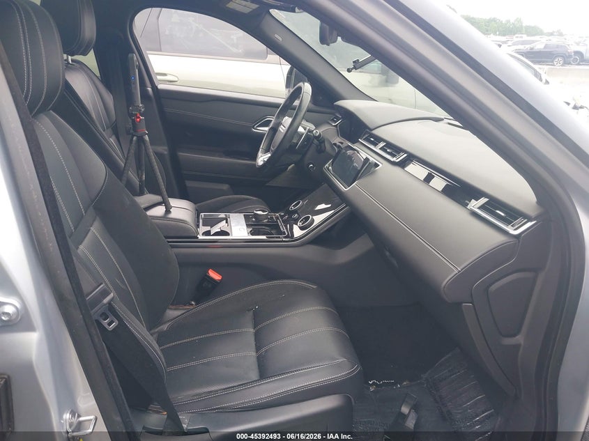 2019 Land rover Range rover velar VIN SALYL2EX3KA780187 IAAI salvage auction — FRONT END, Salvage Title, sold $6,075 on 2026-08-29 (photo 5)