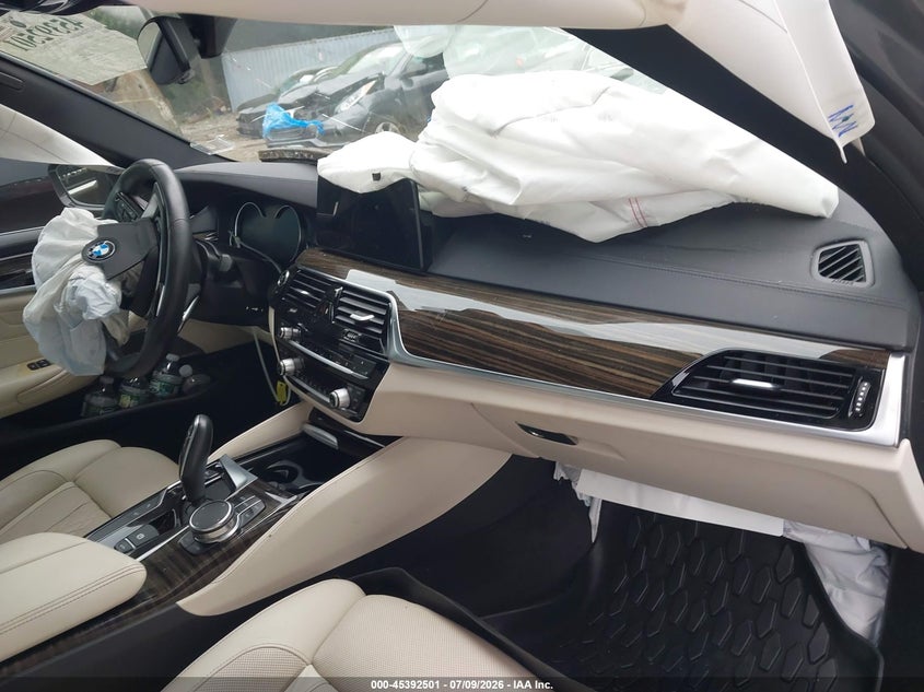 2018 BMW VIN WBAJE7C53JG892174 IAAI salvage auction — FRONT END, Salvage Title, sold $25 on 2026-07-21 (photo 5)