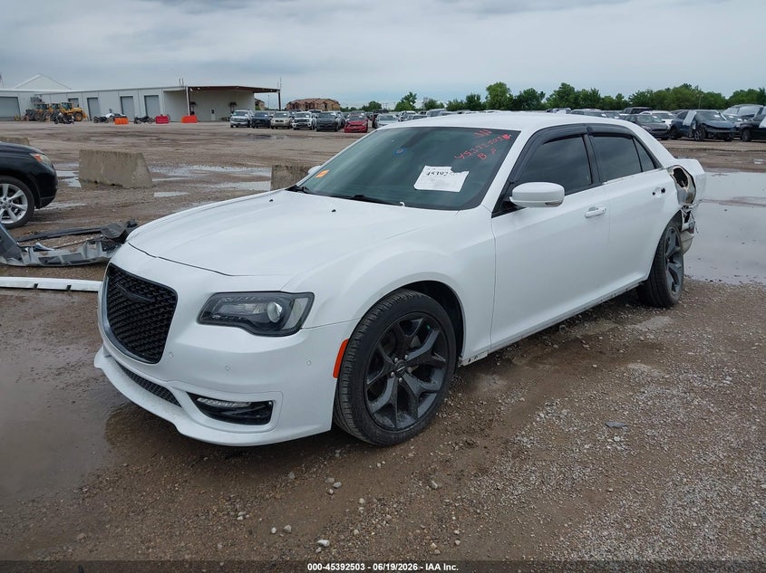 2021 Chrysler 300 VIN 2C3CCAAGXMH675981 IAAI salvage auction — LEFT REAR, Salvage Title, sold $9,050 on 2026-08-26 (photo 2)