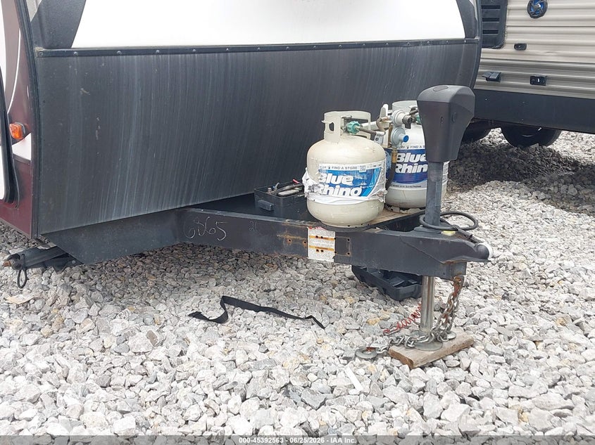 2018 Grand design Other VIN 573TE3221J6606865 IAAI salvage auction — HAIL, Clear (Oklahoma), sold $6,550 on 2026-09-22 (photo 7)