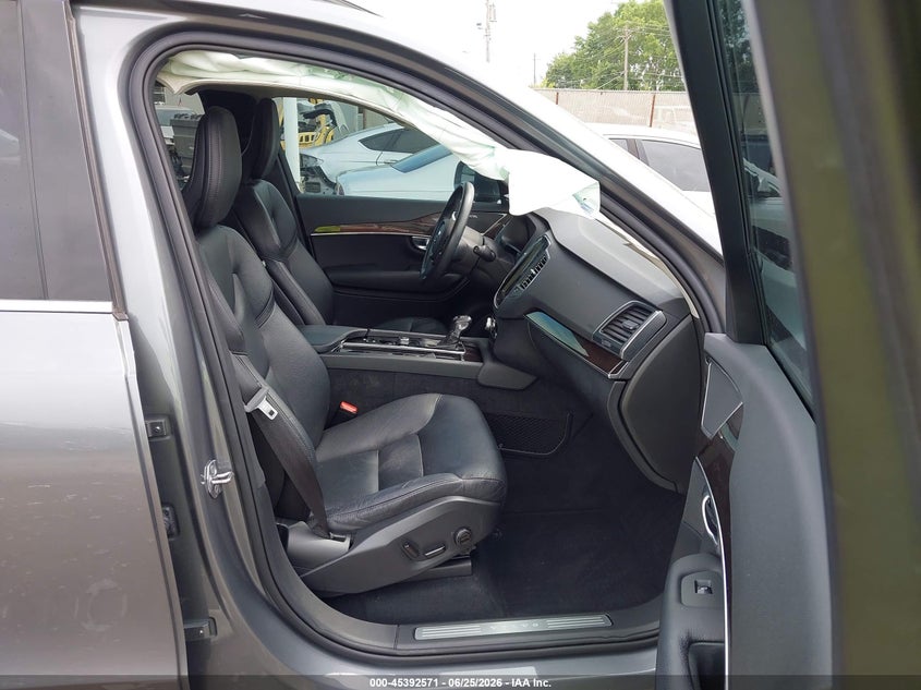 2019 Volvo Xc90 VIN YV4A22PK6K1502362 IAAI salvage auction — REAR END, Salvage Title, sold $7,500 on 2026-07-12 (photo 5)