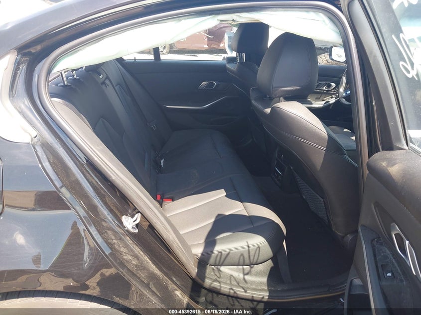 2019 BMW 3er VIN WBA5R7C55KAJ80968 IAAI salvage auction — LEFT REAR, Junk (Oklahoma), sold $5,950 on 2026-07-14 (photo 8)