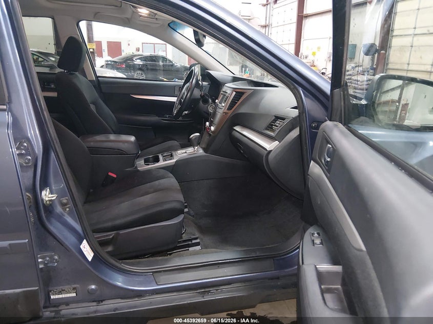 2014 Subaru Outback VIN 4S4BRBDC0E3315851 IAAI salvage auction — LEFT FRONT, Salvage (Idaho), sold $1,400 on 2026-07-10 (photo 5)