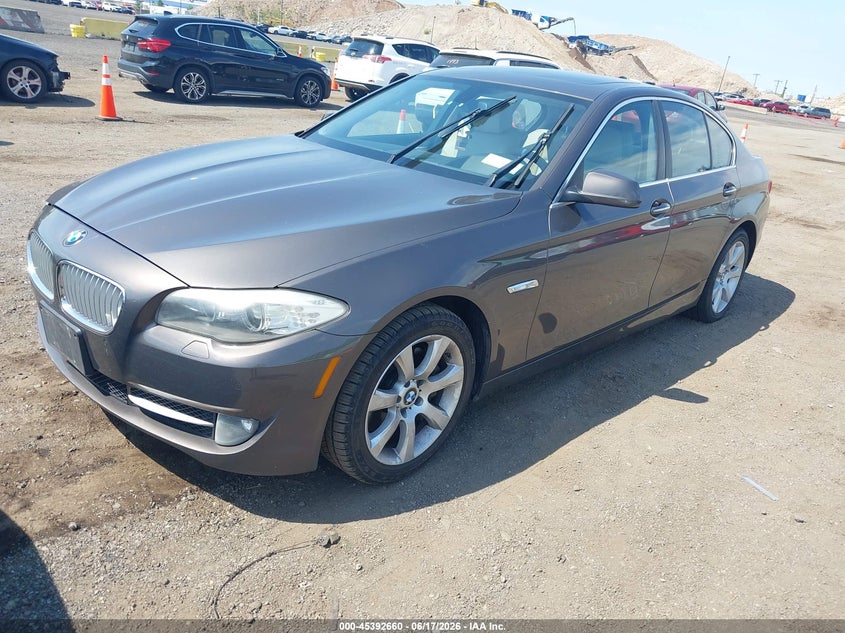 2013 BMW 5er VIN WBAFU9C59DDY71436 IAAI salvage auction — NORMAL WEAR, Clear (New York), sold $575 on 2026-07-14 (photo 2)