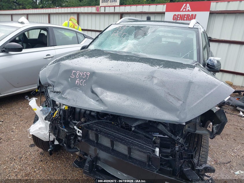 2026 Hyundai Venue VIN KMHRC8A34TU472216 IAAI salvage auction — FRONT END, Salvage Title, sold $2,000 on 2026-07-09 (photo 6)