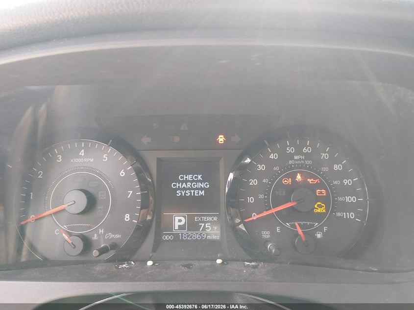 2015 Toyota Sienna VIN 5TDKK3DC4FS582778 IAAI salvage auction — RIGHT FRONT, Salvage (Ohio), sold $3,075 on 2026-07-14 (photo 7)