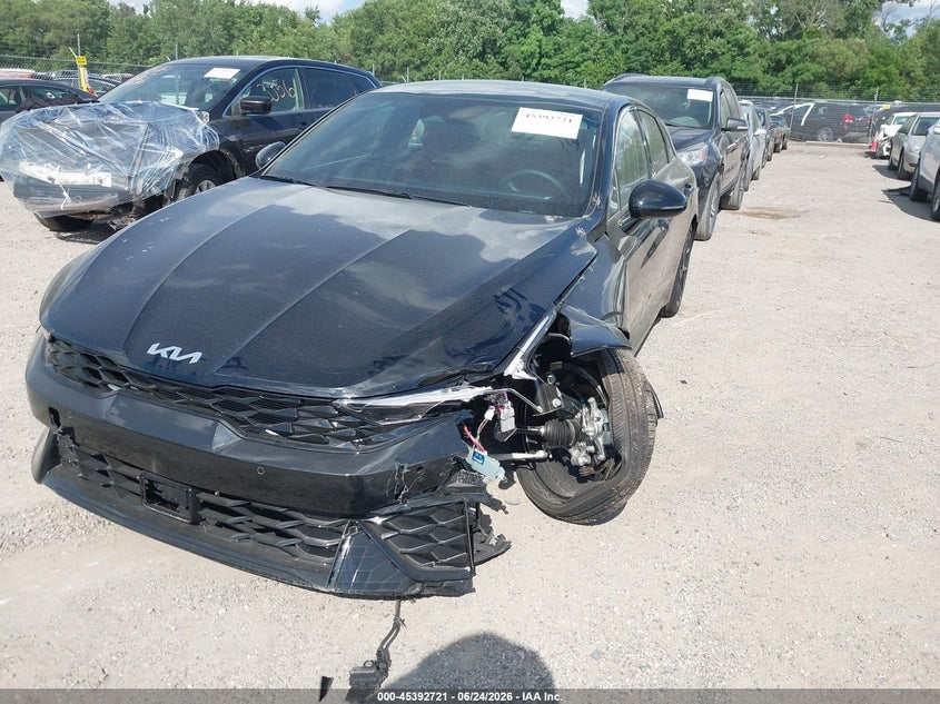 2026 Kia K5 VIN KNAG64J72T5482815 IAAI salvage auction — FRONT END, Salvage (Michigan), sold $8,000 on 2026-07-27 (photo 2)