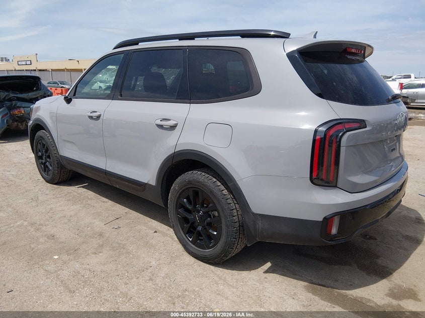 2024 Kia Telluride VIN 5XYP5DGC3RG505660 IAAI salvage auction — STORM DAMAGE, Salvage (Kansas), sold $7,000 on 2026-07-24 (photo 3)