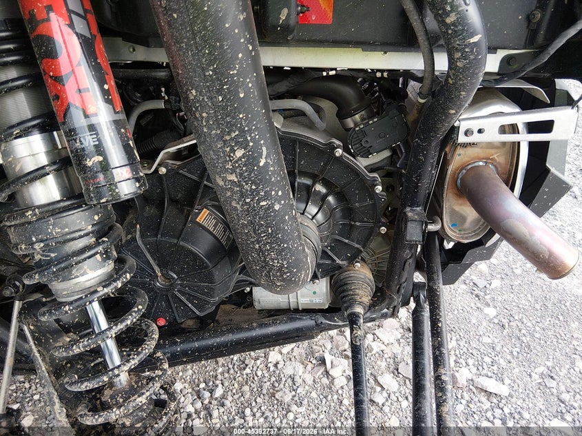 2026 Polaris Rzr VIN 3NSSPD929TG226729 IAAI salvage auction — ROOF, Salvage Title, sold $17,000 on 2026-08-18 (photo 9)