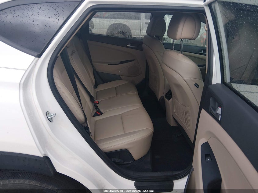 2017 Hyundai Tucson VIN KM8J33A45HU502694 IAAI salvage auction — FRONT END, Salvage (South Carolina), sold $2,050 on 2026-07-29 (photo 8)