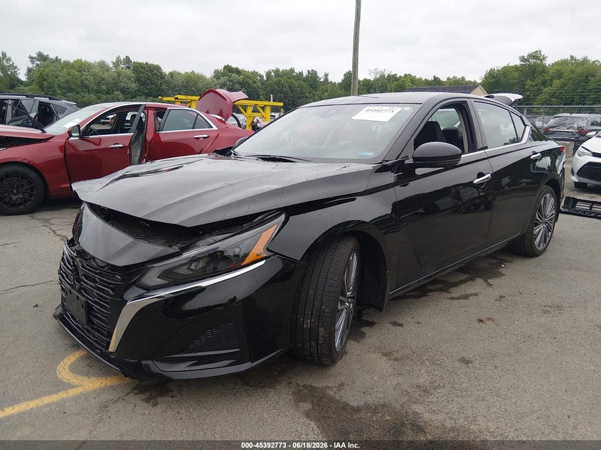 2025 Nissan Altima VIN 1N4BL4EV6SN313299 IAAI salvage auction — RIGHT FRONT, Salvage Title, sold $7,700 on 2026-07-30 (photo 2)