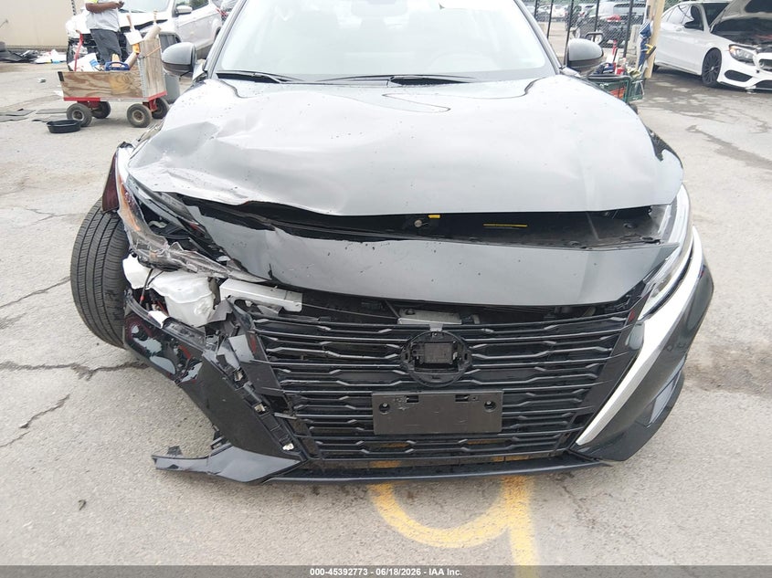 2025 Nissan Altima VIN 1N4BL4EV6SN313299 IAAI salvage auction — RIGHT FRONT, Salvage Title, sold $7,700 on 2026-07-30 (photo 6)