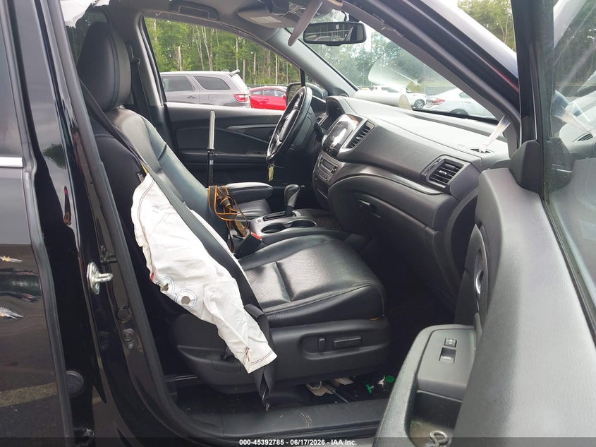 2017 Honda Ridgeline VIN 5FPYK3F64HB003398 IAAI salvage auction — SIDE, Salvage Title, sold $3,150 on 2026-07-20 (photo 5)