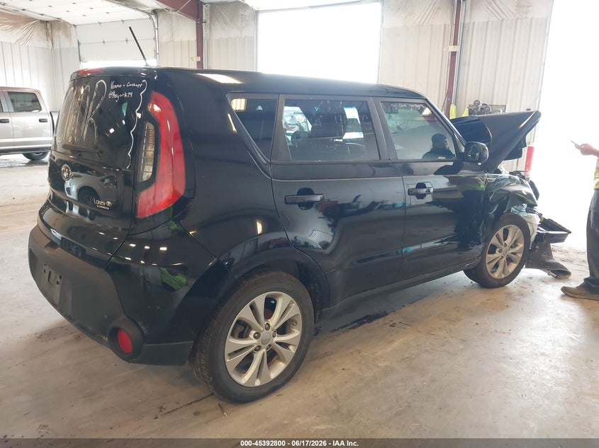 2015 Kia Soul VIN KNDJP3A59F7185466 IAAI salvage auction — FRONT END, Clear (Michigan), sold $450 on 2026-07-28 (photo 4)