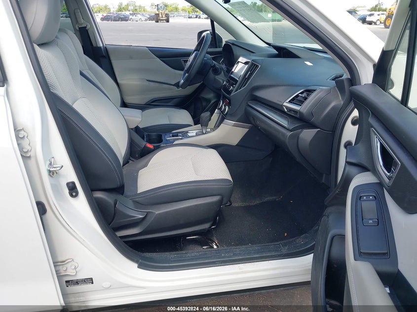 2023 Subaru Forester VIN JF2SKAEC8PH462136 IAAI salvage auction — FRONT & REAR, Rebuildable (Florida), sold $6,000 on 2026-07-13 (photo 5)