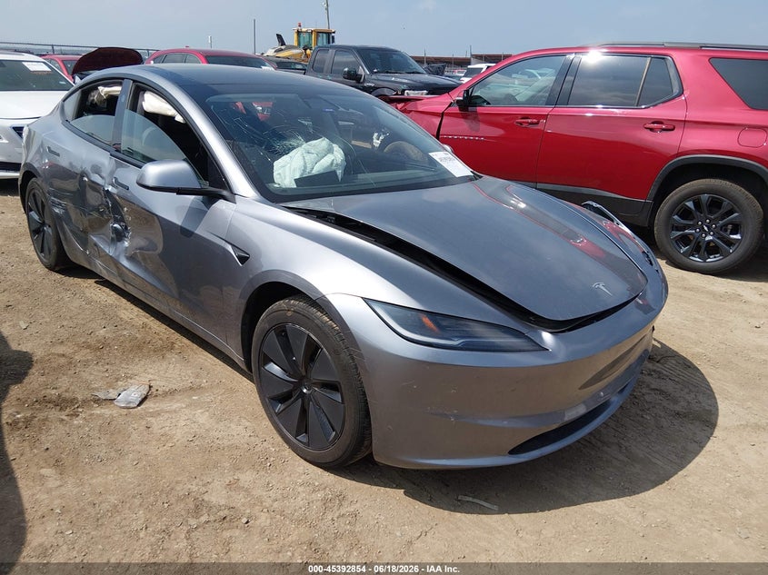 2025 Tesla Model 3 VIN 5YJ3E1EA6SF922010 IAAI salvage auction — RIGHT SIDE, Salvage Title, sold $9,000 on 2026-07-28 (photo 1)